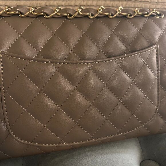 Chanel Quilted Classic Leather Flap Bag - Picture 7 of 16